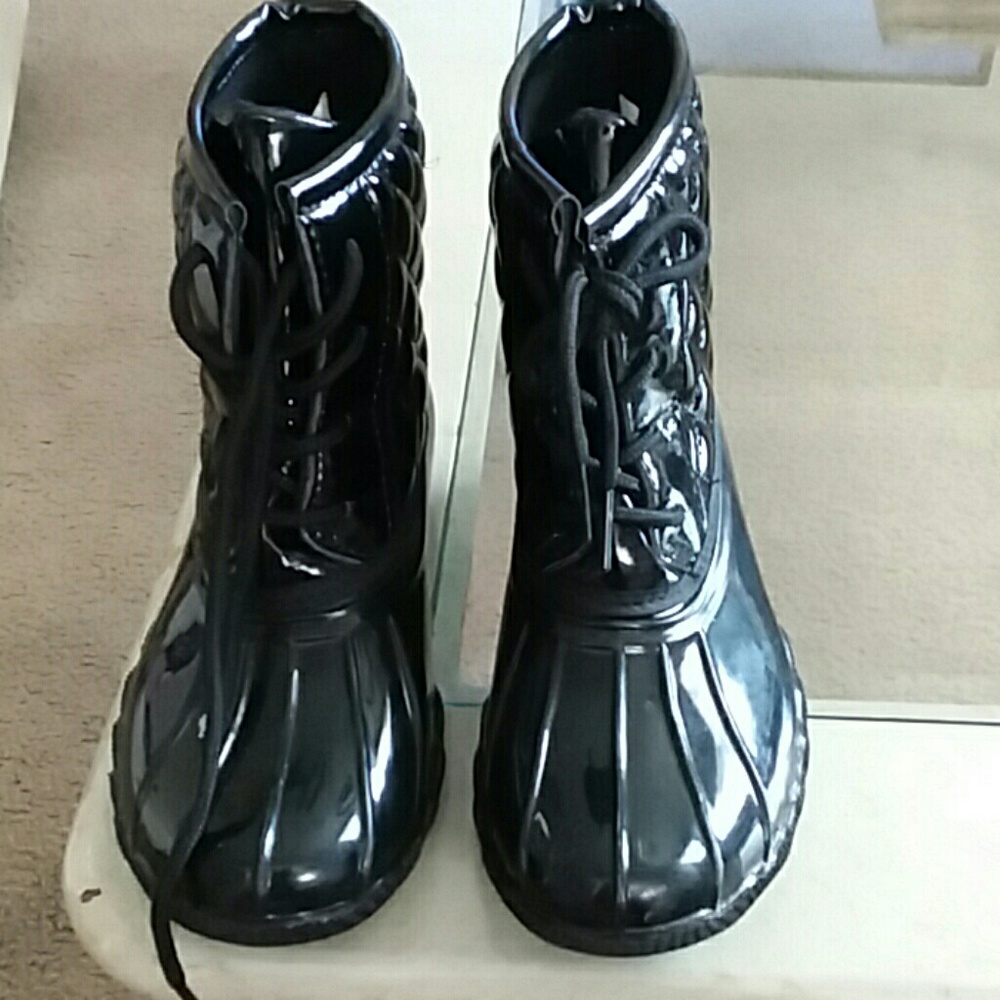 Girls Duck boots